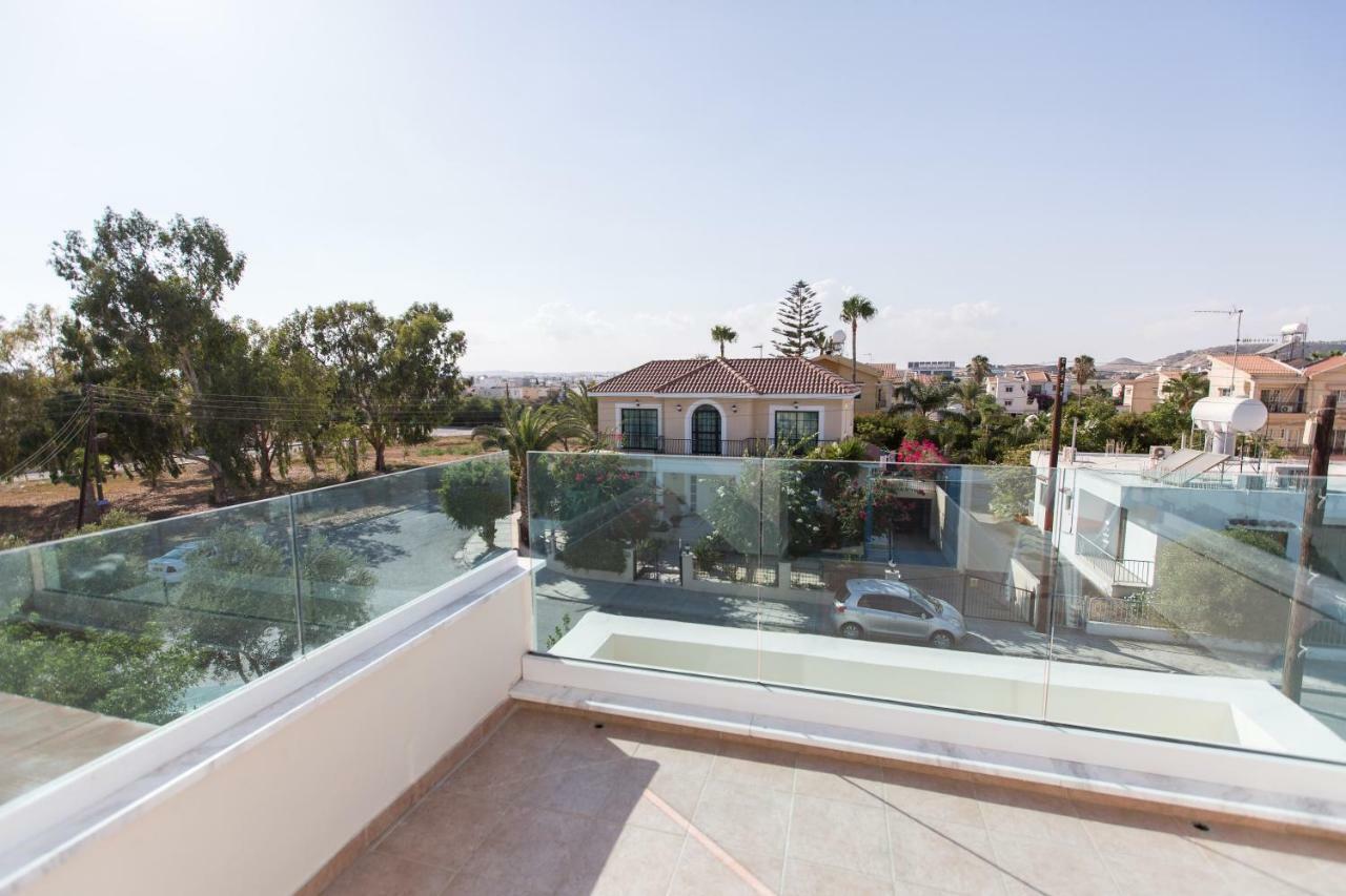 לרנקה Must Stay - Evripidou Holiday Flats מראה חיצוני תמונה