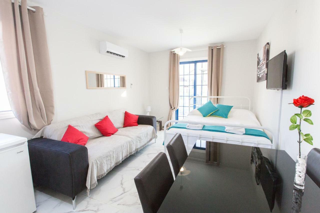 לרנקה Must Stay - Evripidou Holiday Flats מראה חיצוני תמונה
