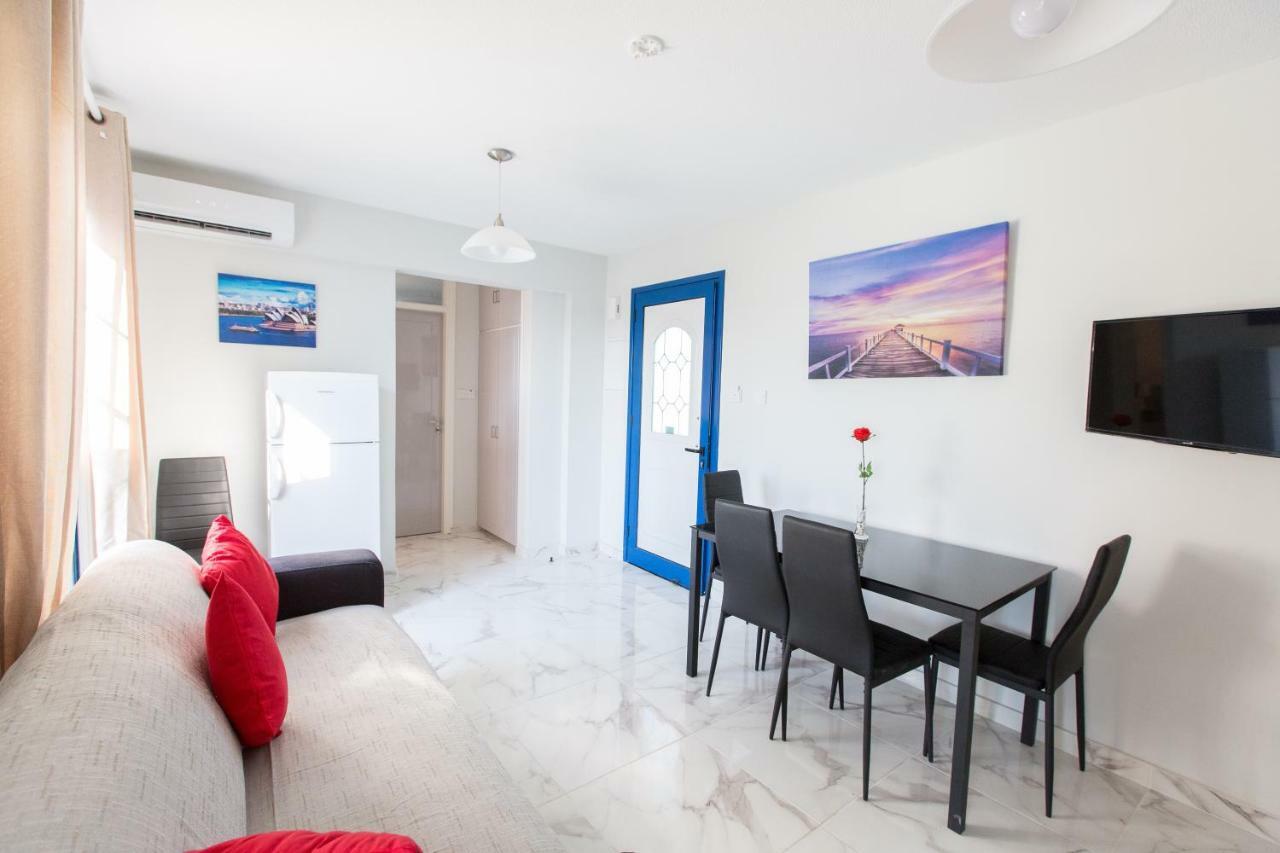 לרנקה Must Stay - Evripidou Holiday Flats מראה חיצוני תמונה